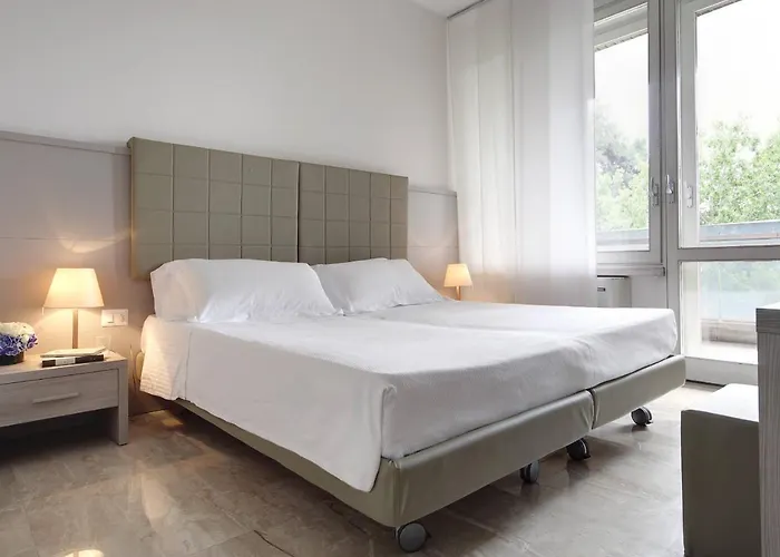Contempora - Elvezia 8 - E22 Mailand