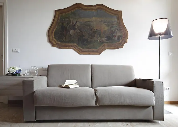 Contempora - Elvezia 8 - E22 * Mailand